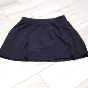 Gap skirt